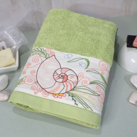 Serviette de toilette Gibson www.corinnebernardesboutique.com