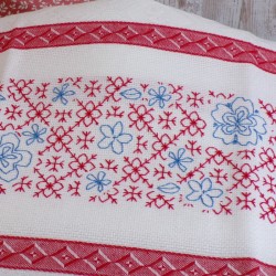 Torchon  cuisine Gredine www.corinnebernardesboutique.com