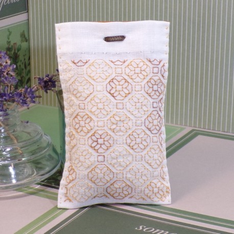 Sachet lavande Galion www.corinnebernardesboutique.com